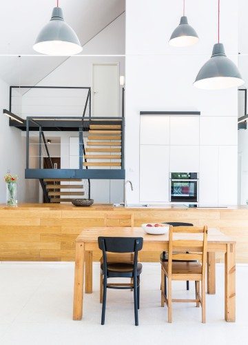 interior construction contractor